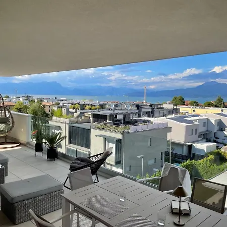 Сasa de vacaciones Sunset Penthouse Perla Lake