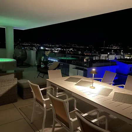 Sunset Penthouse Perla Lake Ferienhaus *